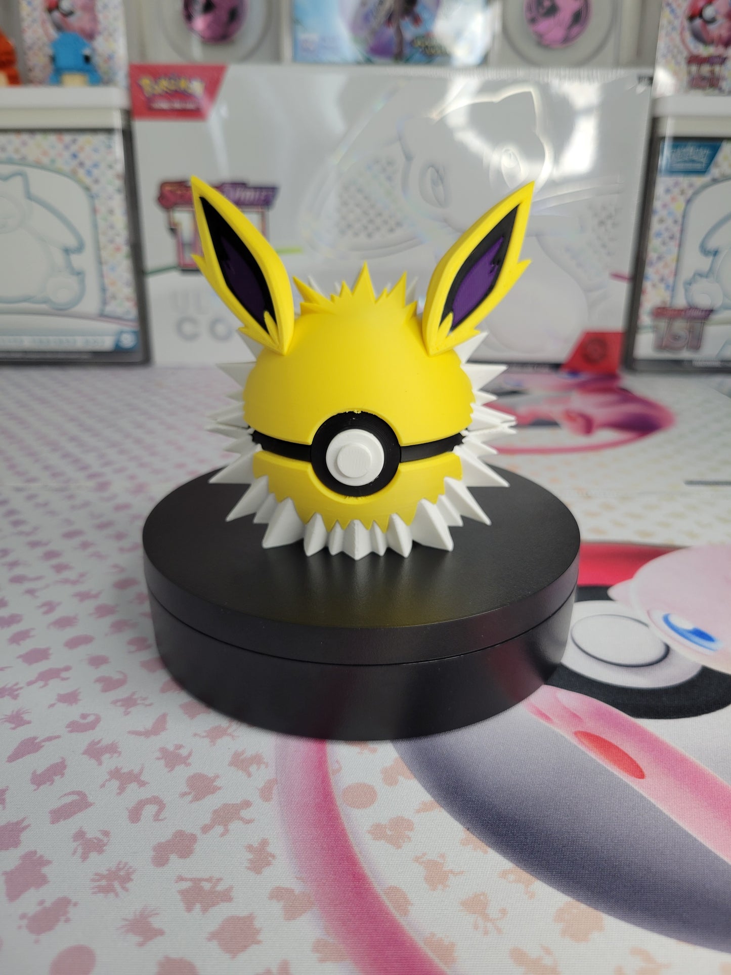 0135 - Jolteon Inspired 3D Printed Themed Ball